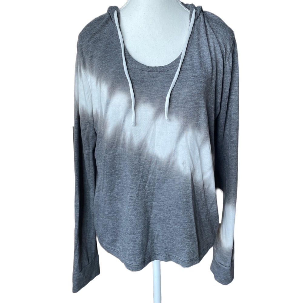 Aeropostale Gray & White Tie Dye Hooded Sweatshirt